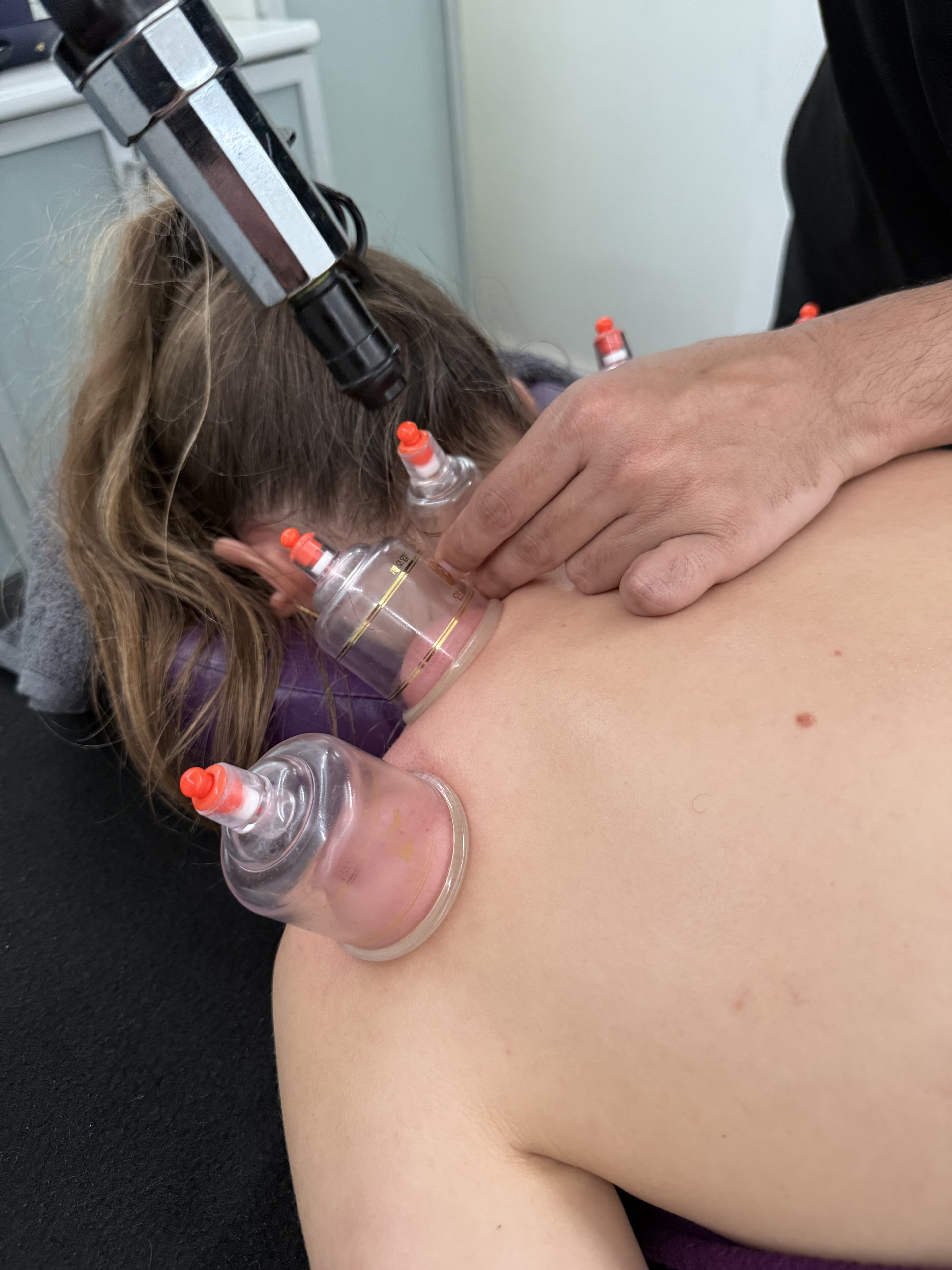 Feet Therapy or Hand Therapy & Therapeutic Deep Tissue Massage